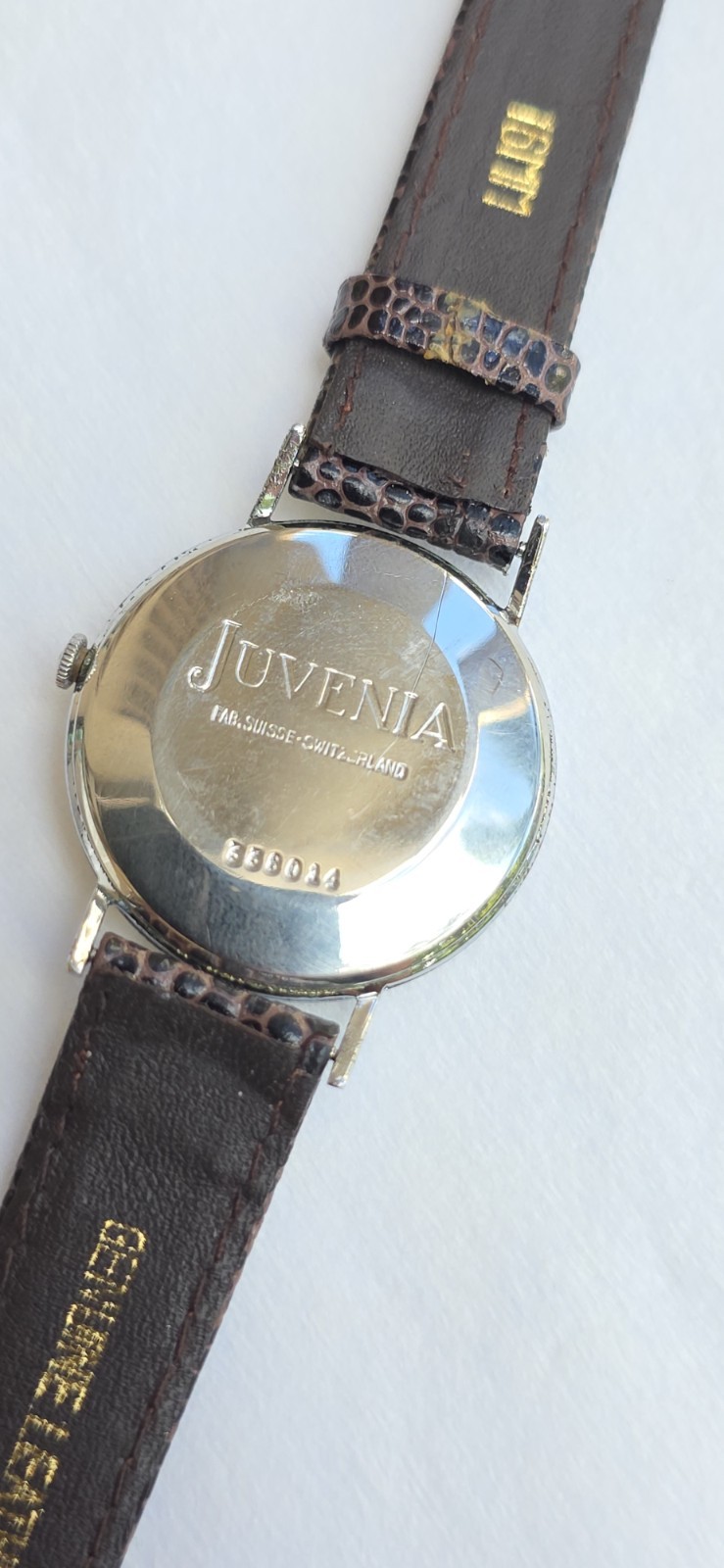 Vintage 1960’s Juvenia Cal. 612 Crosshair Dial Men’s 33mm Manual Wind Watch