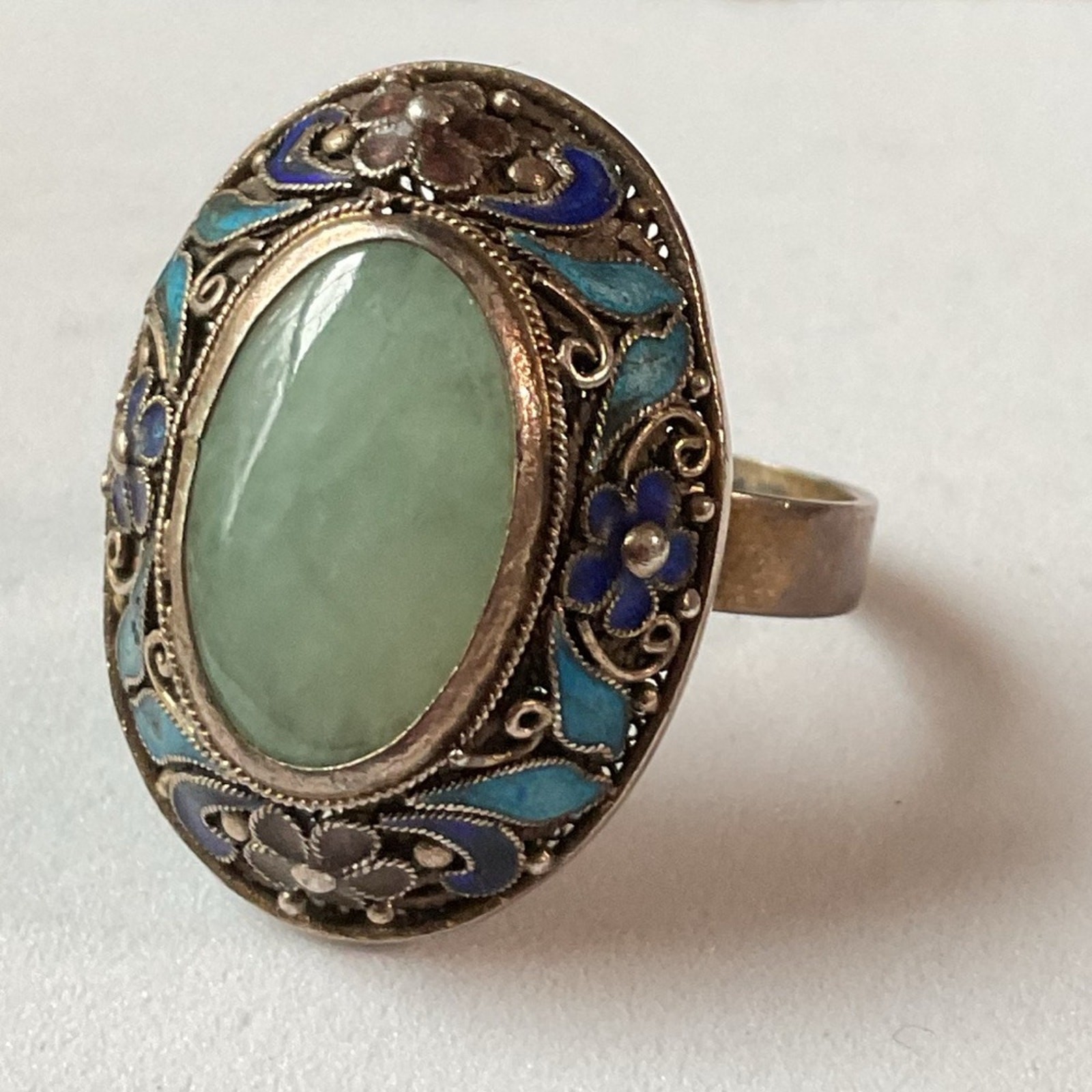 Vintage Chinese Export Jade Enamel Floral Adjustable Ring