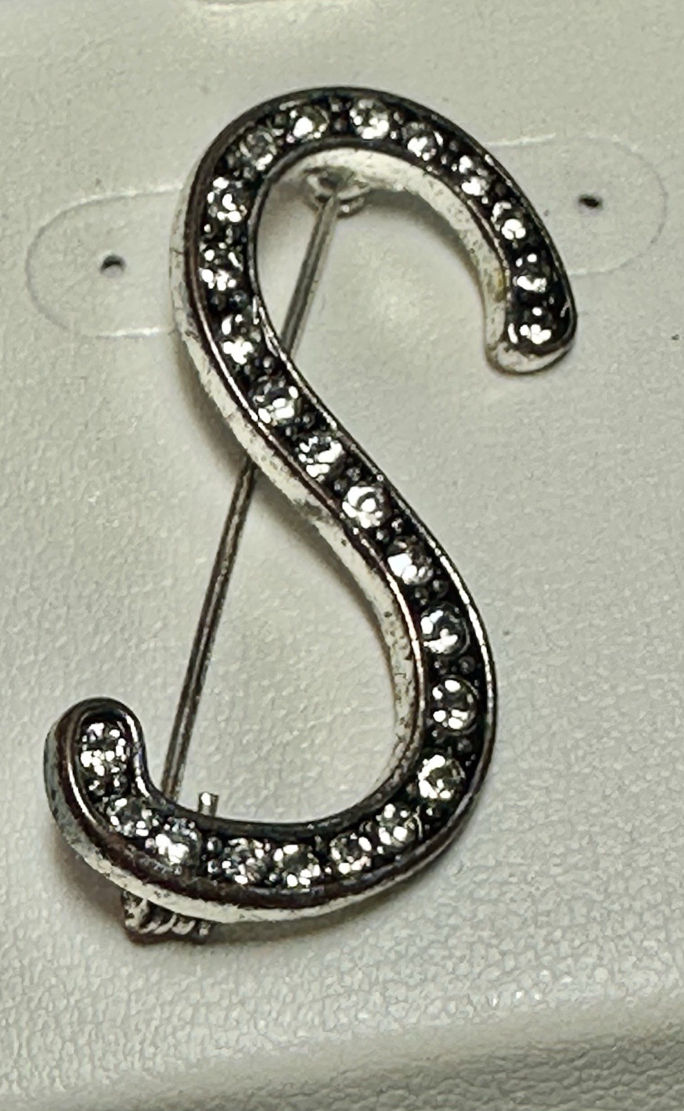 Vintage Clear Rhinestone Initial ‘S’ Silver Toned Brooch/Pin 1″