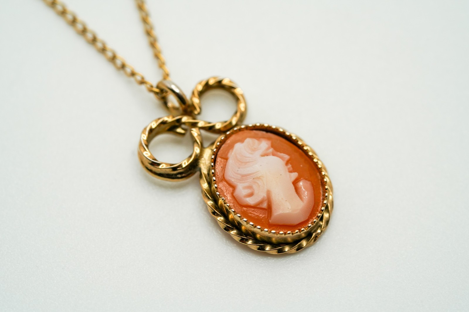 Vintage 12k Gold Filled Cameo 1.8cm Necklace 18.5” JB1