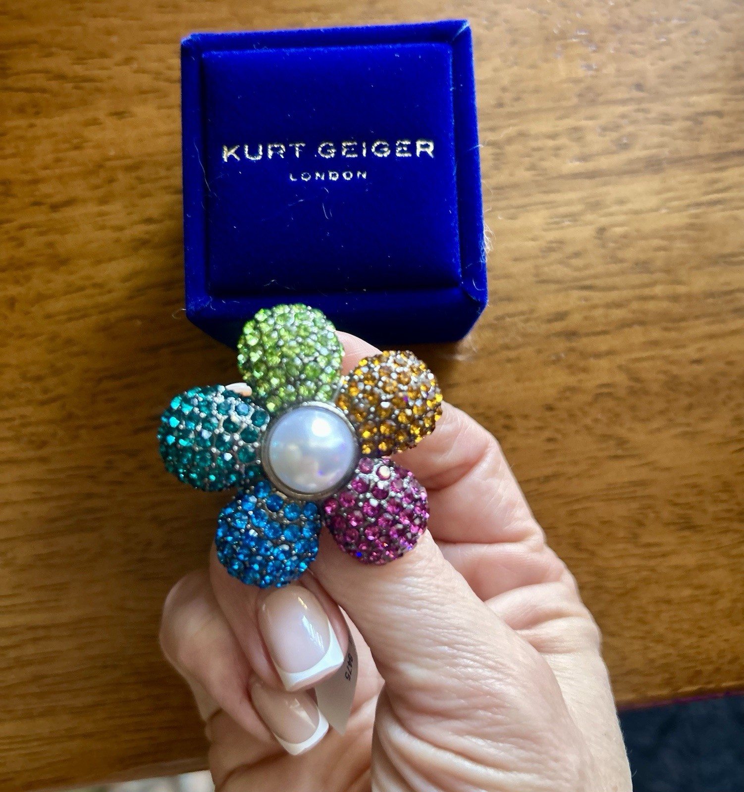 Kurt Geiger London Flower Cocktail Ring Multicolor Rhinestone Faux Pearl Sz 7