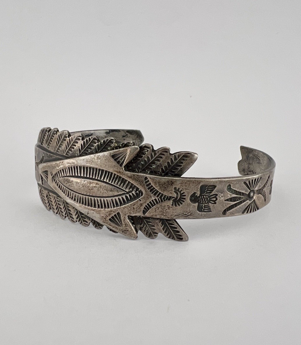 OLD 1940’s Fred Harvey Navajo Coin Silver Stamped Arrow Snake Cuff Bracelet