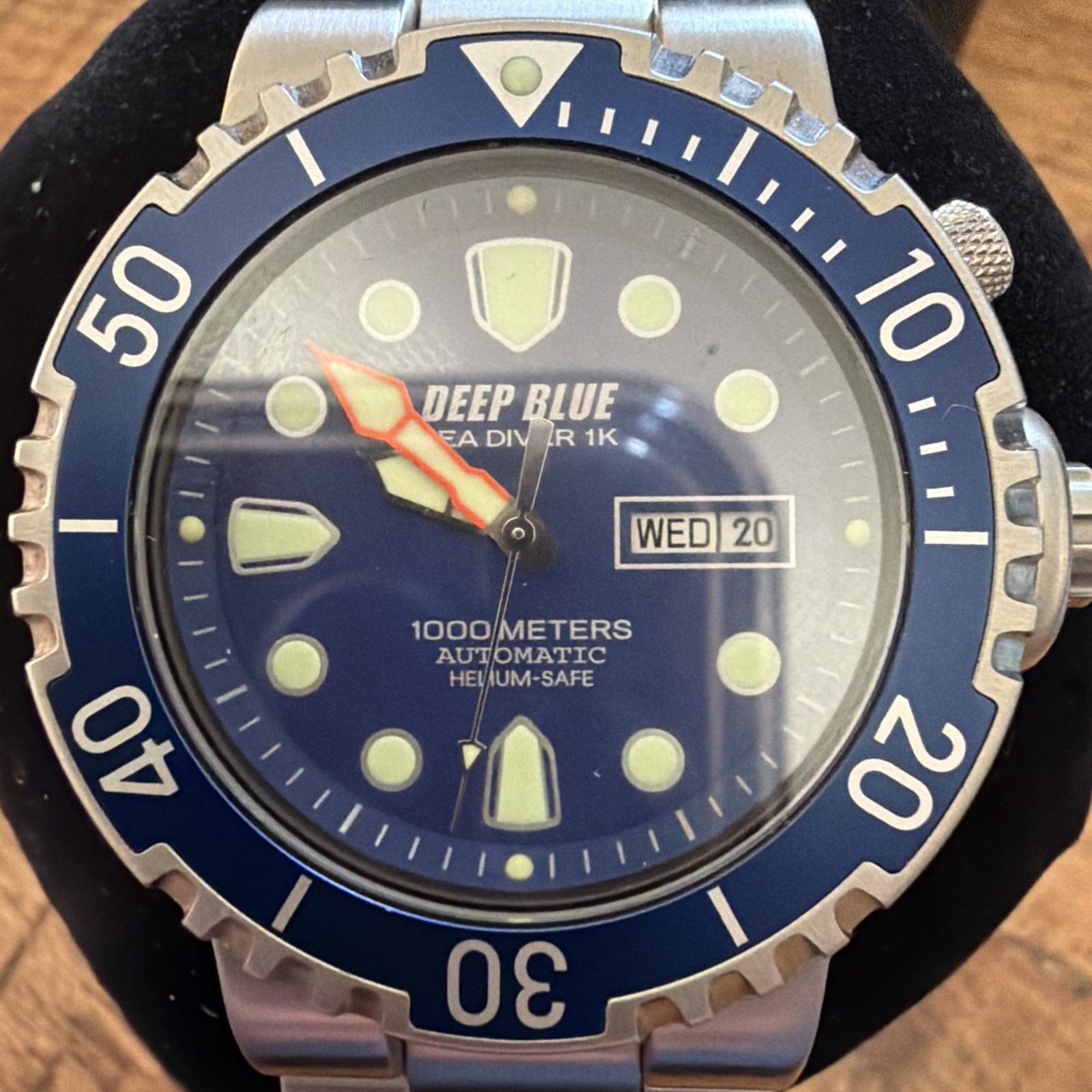 Deep Blue Sea Diver 1k-Automatic Boxed with inst book
