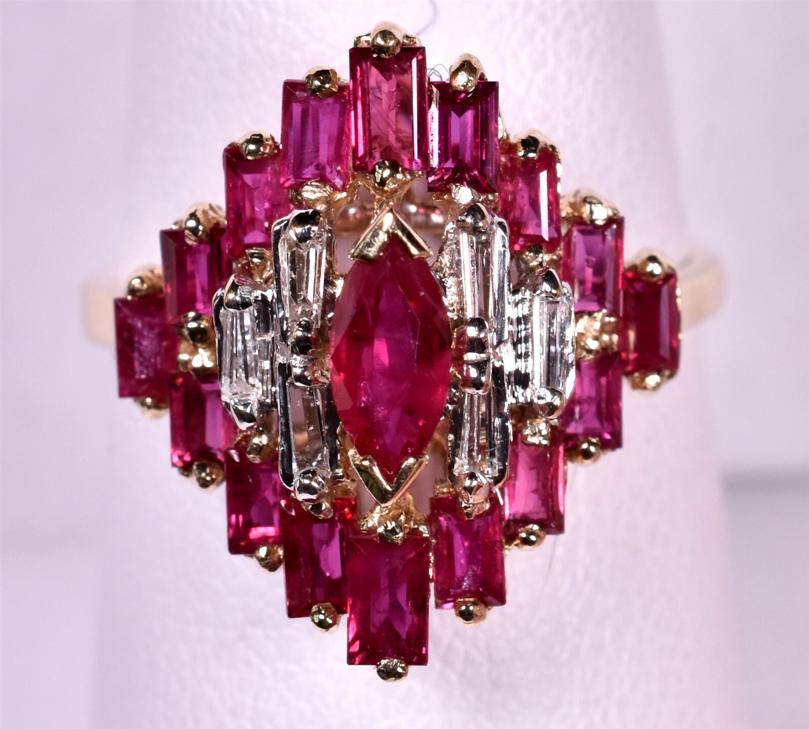 14k Rare Ruby Baguette Ring Diamonds Size 7 Pyramid