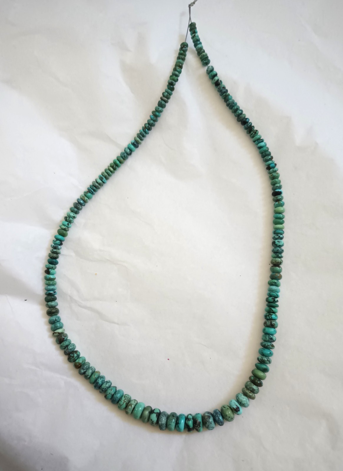 VINTAGE HI-GRADE HUBEI TURQUOISE 3-8MM GRADUATED RONDELLE BEADS – 17.75″ – 1860E