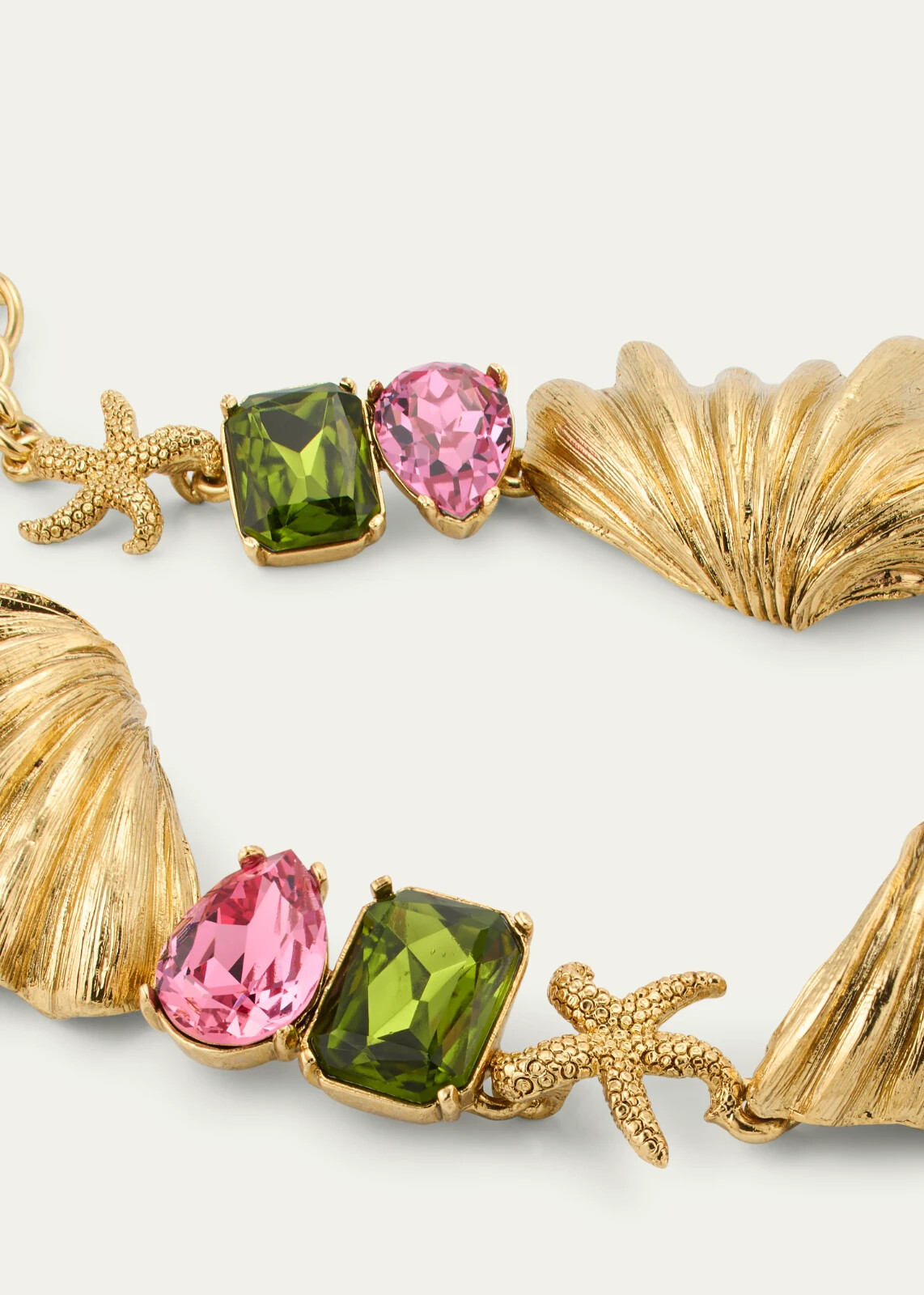$890 NEW Oscar de la Renta Textured Shell Crystal Bracelet Gold