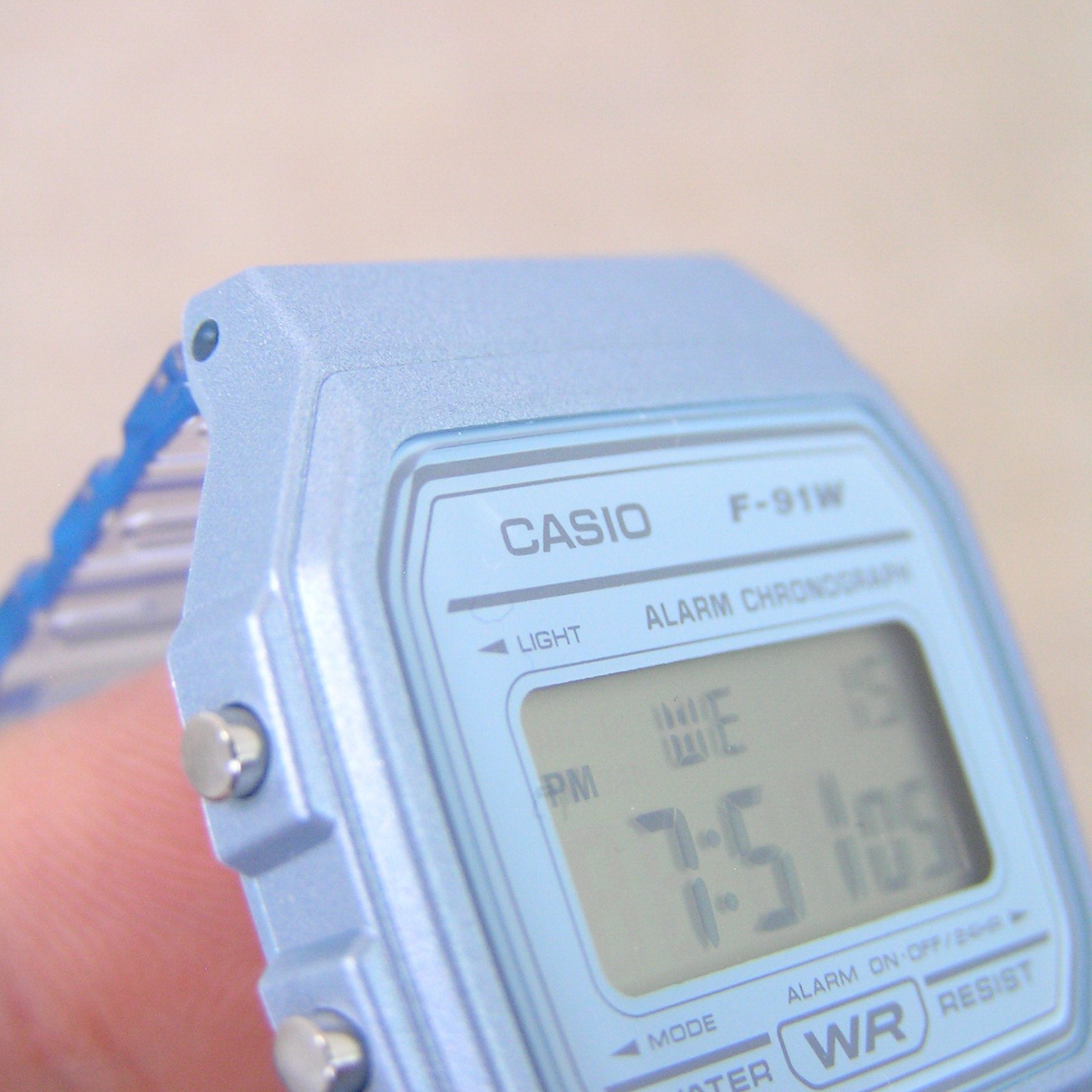 UK STOCK CASIO F-91WS-2JH Japan Exclusive Digital Watch Clear Blue Import Model