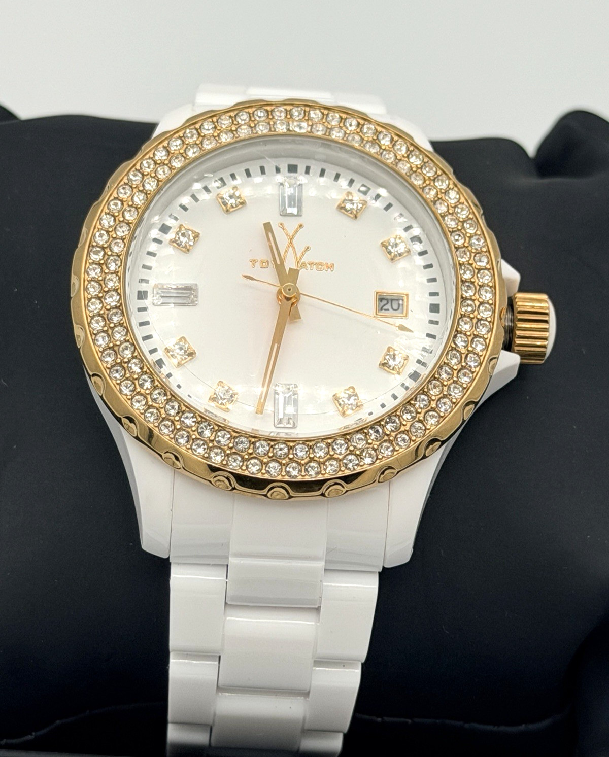 ToyWatch Quartz Women’s Watch Swarovski Crystal Encrusted Gold Tone Bezel New