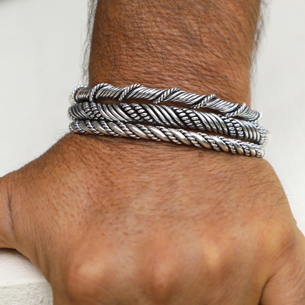 Impressive High-Quality Cuff Bracelets made of Solid 925 Sterling Silver.