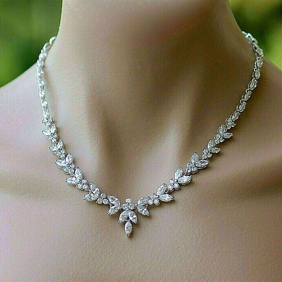 Beautiful Woman Necklace 925 Silver Gold Finish 22 Ct Marquise Simulated Diamond