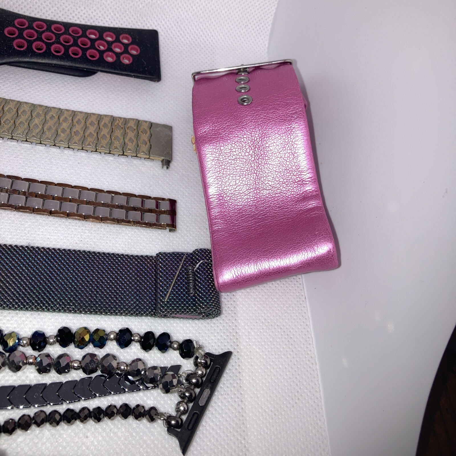 Large Bag Mixed Watch Bands, Silicone, Metal. Smart & Regular Watches