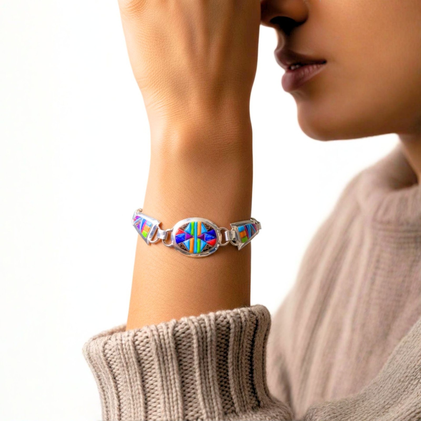 Native Sterling Silver Multi-Gemstone Inlay Cobblestone Toggle Bracelet 17.55g