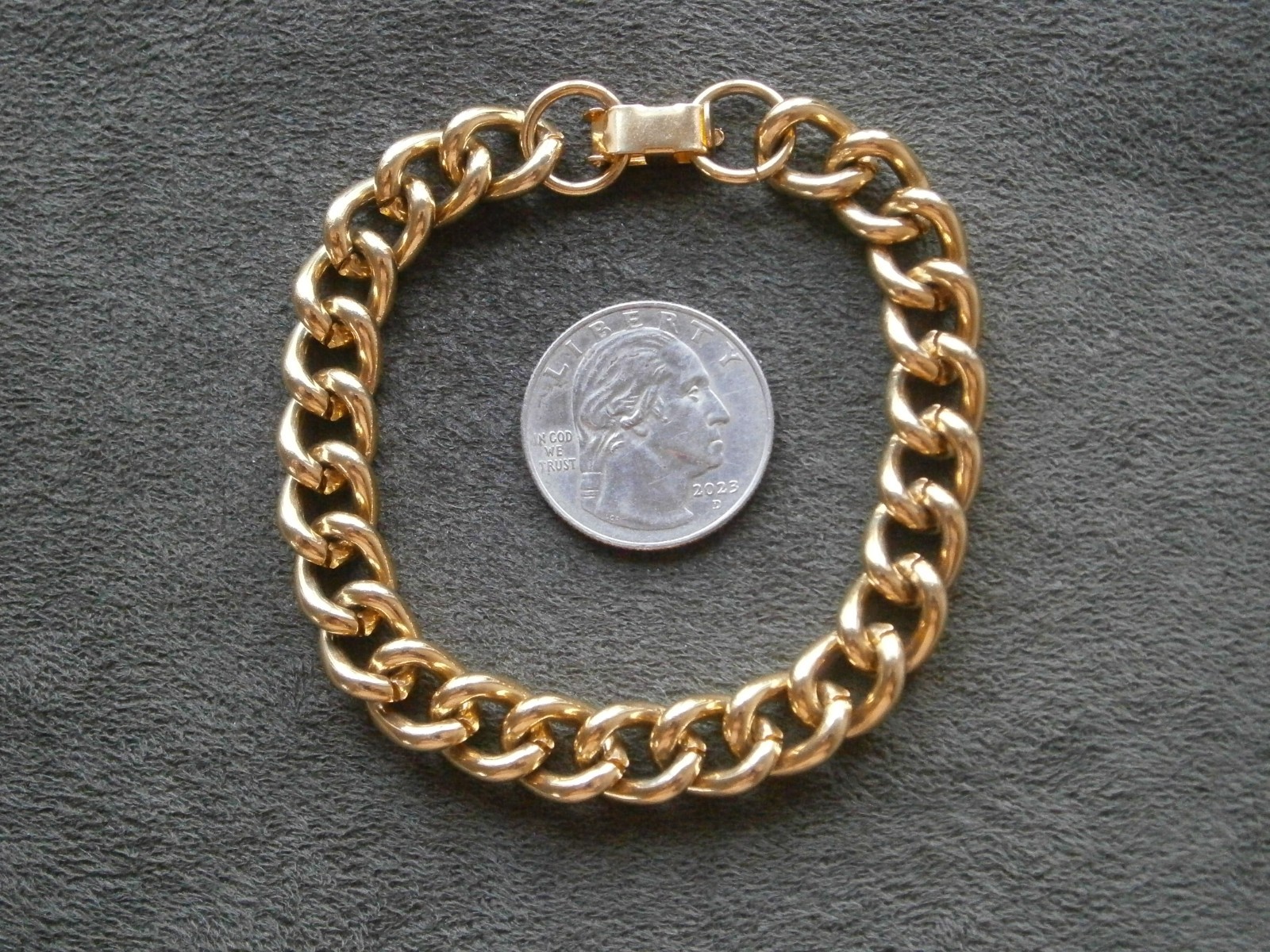 Chunky Heavy Curb Chain Link Vintage Goldtone Bracelet 7.25″ ~ 30.0g
