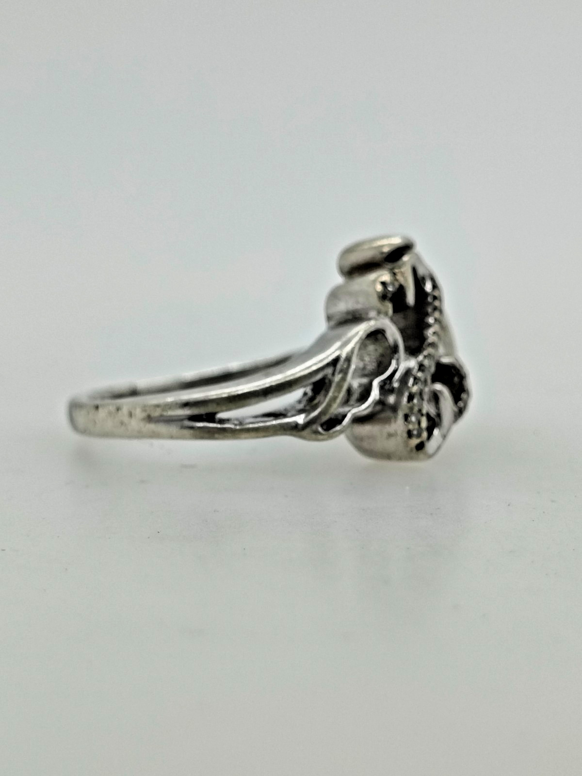 Jane Seymour Sterling Silver Double Heart Angel Ring for Women 6.75