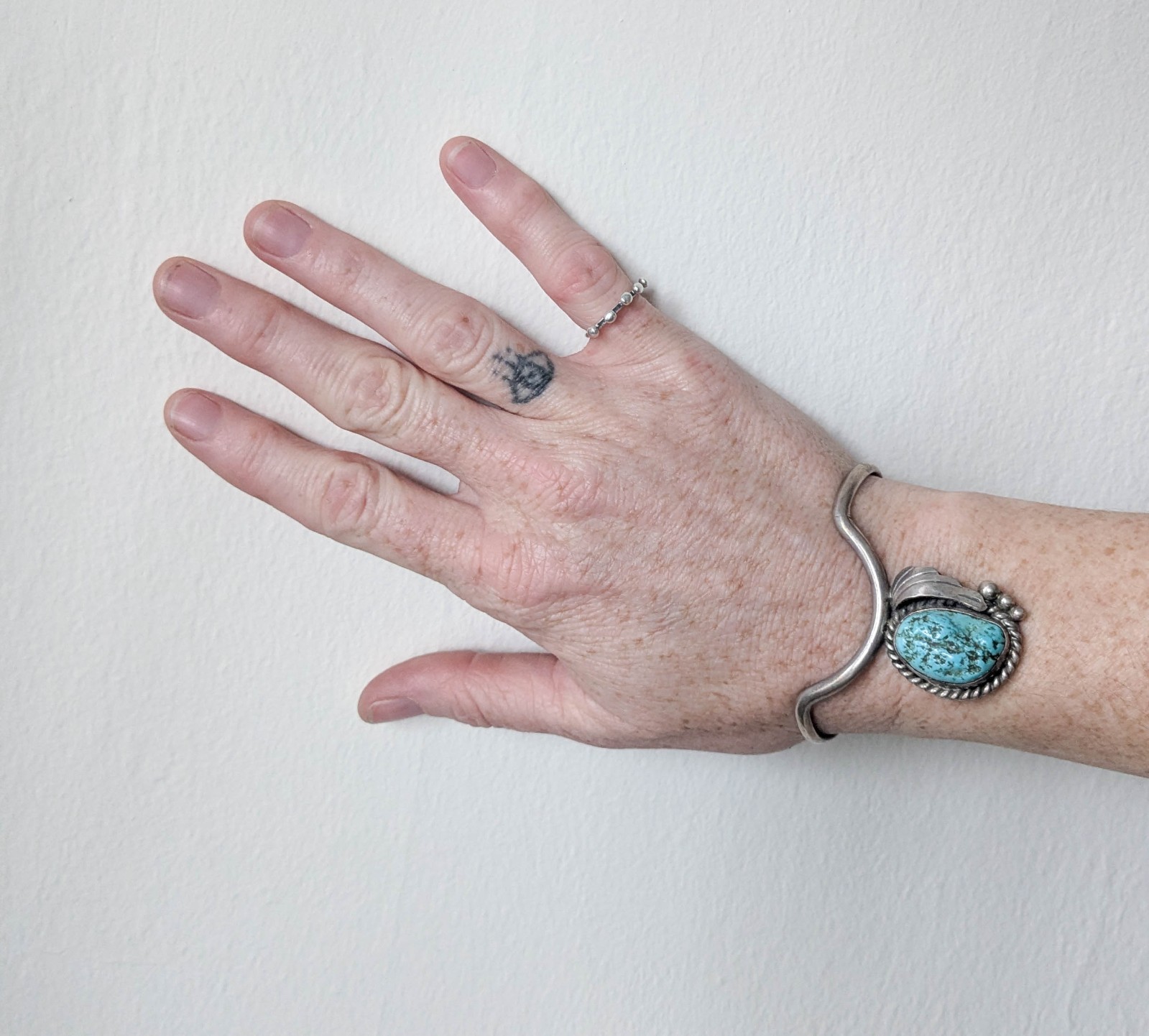 Silver Turquoise Navajo cuff bracelet / B Begay hallmark 925 sterling 70s vintag