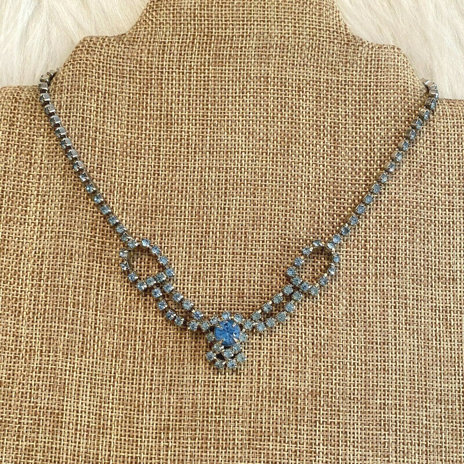 Vintage Victorian Necklace Blue Rhinestone Regency Silver Tone Formal Prom 8052