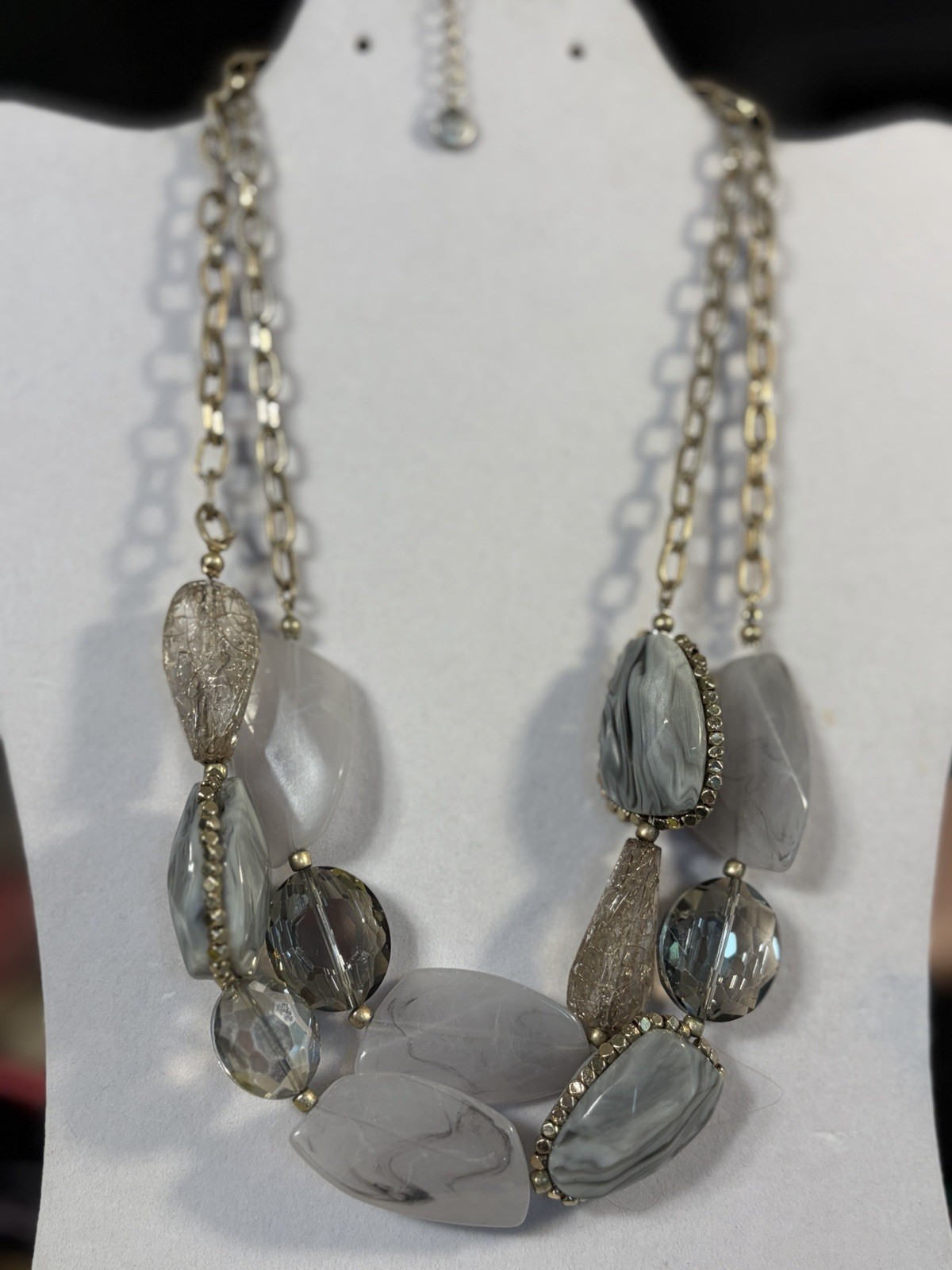 Vintage Lydell NYC Style Gray & Clear Faceted Bead Gold Tone Link Necklace