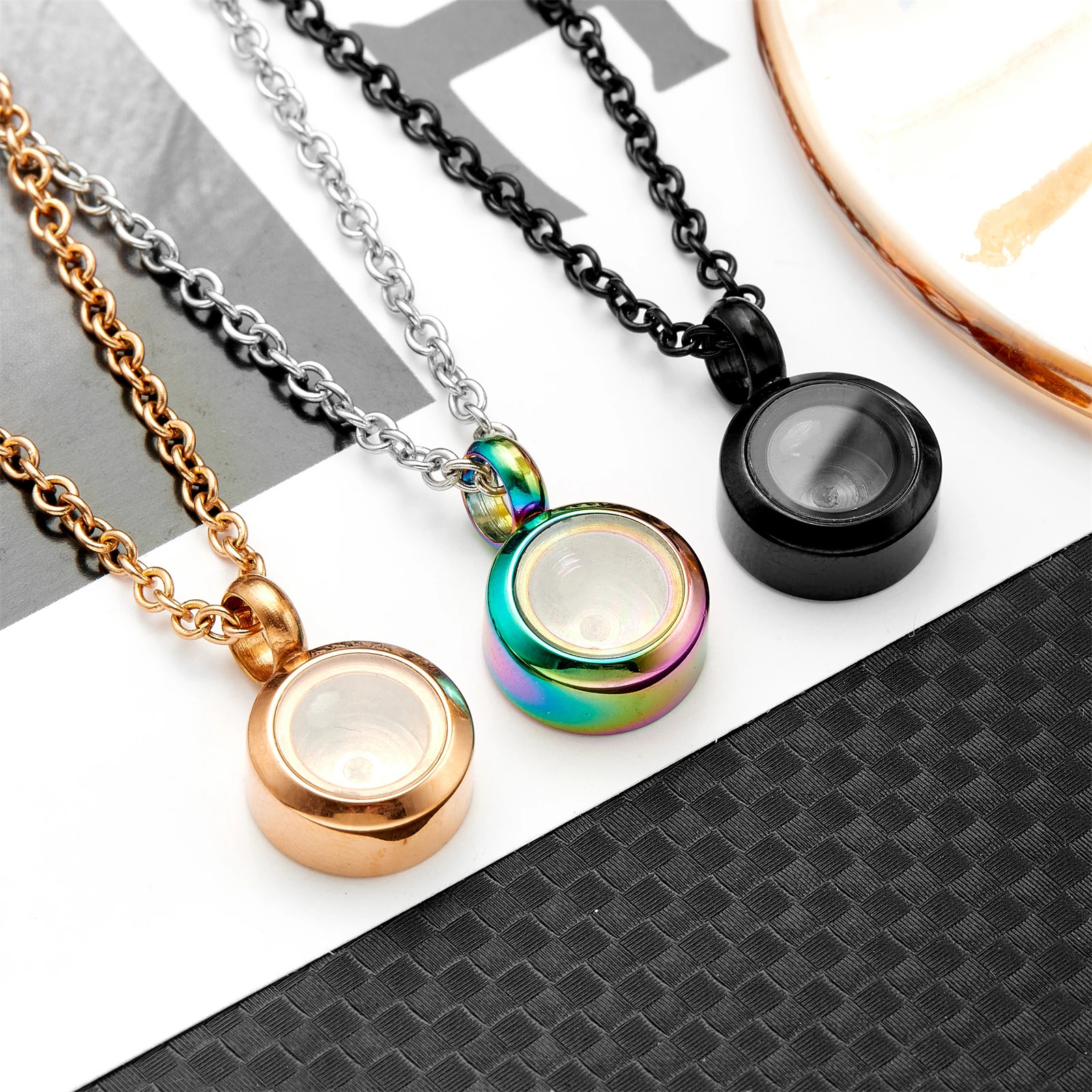 Round Stainless Steel Cremation Pendant Memorial Urn Necklace Jewelry
