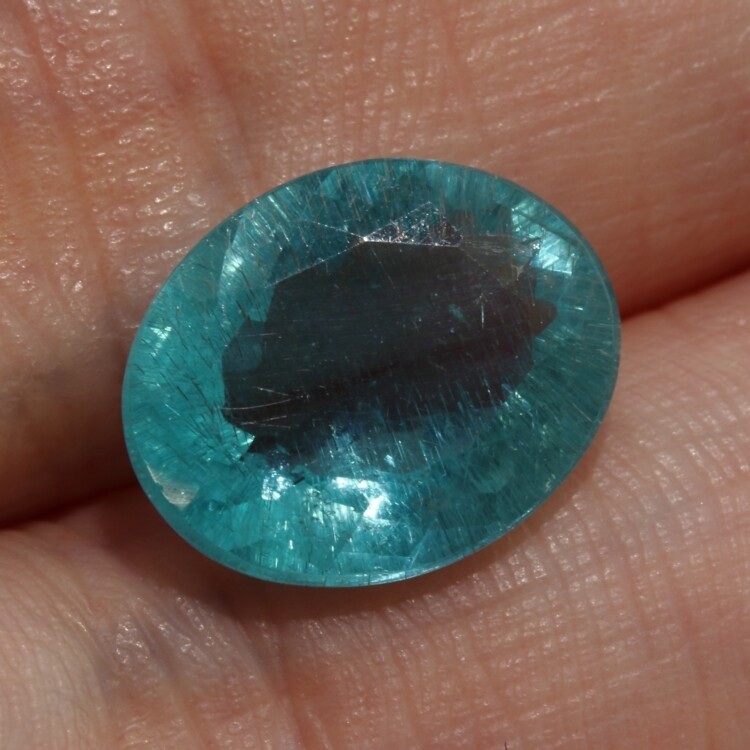 NATURAL BLUE APATITE 13.45 x 10.85 MM OVAL CUT OUTSTANDING COLOR NATURAL F-4479