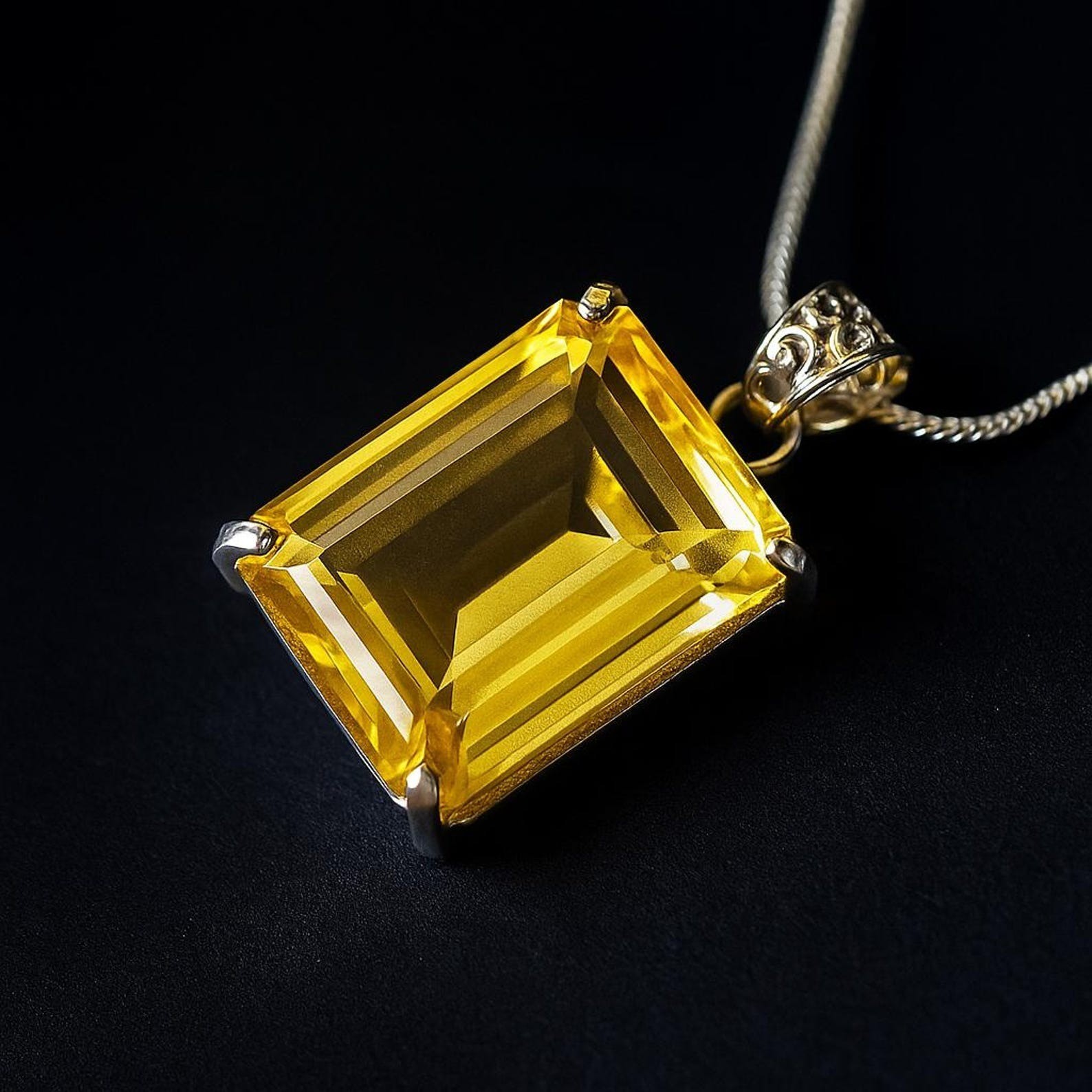 GIE Certified Natural Emerald Cut 105 Ct Yellow Citrine Pendant Loose Gemstone