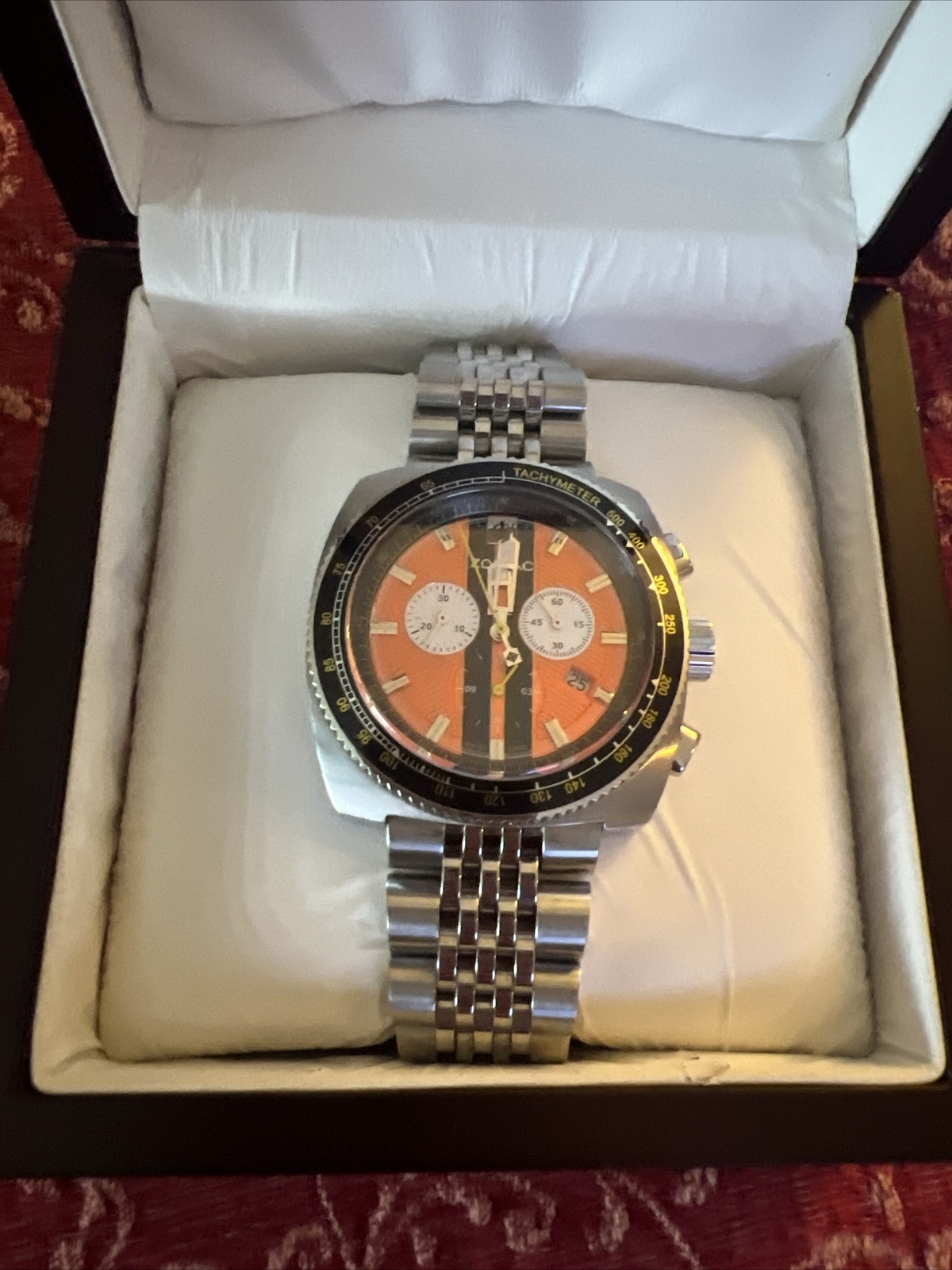 ZODIAC SHELBY CORONOGRAPH V8 ORANGE SWISS WATCH with BOX 🤩 MINTY!
