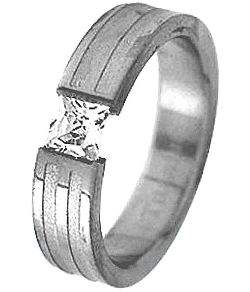 TITANIUM Tension RING with 5mm Square CZ & Accent Bands, size 5 – in Gift Box
