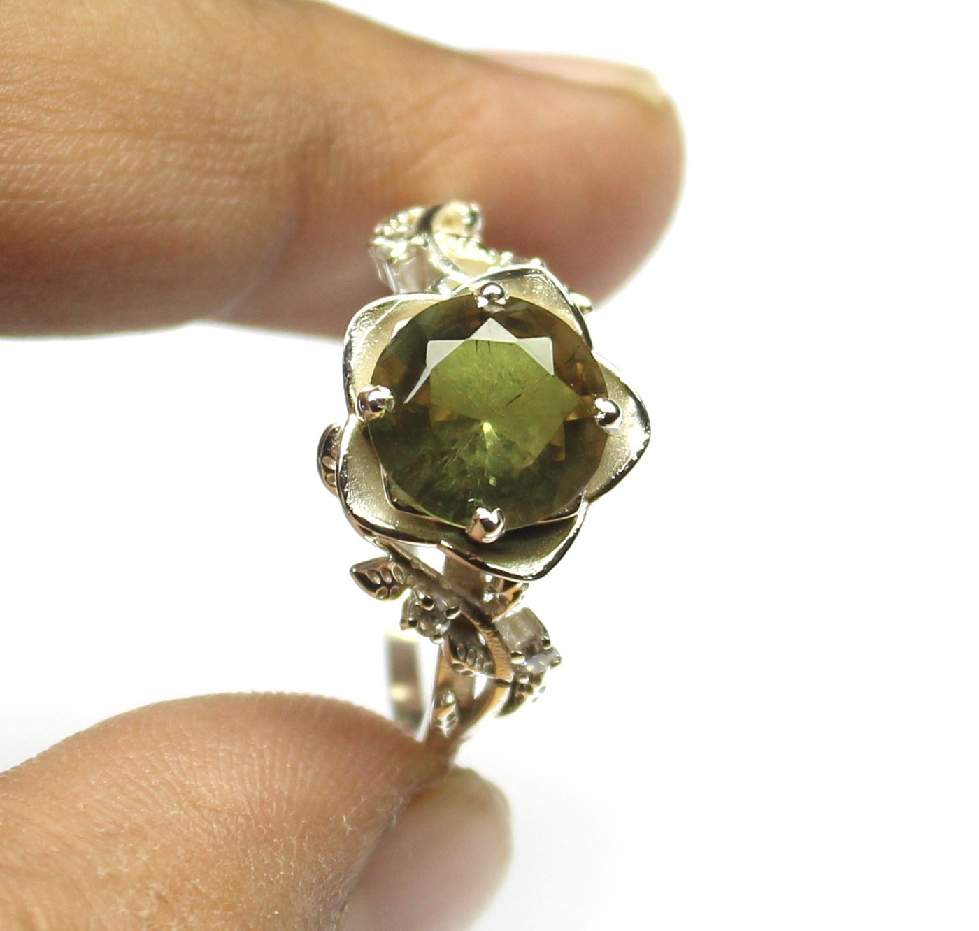 Genuinely 4 Color Change Zultanite Ring, Alexandrite Sterling Silver Flower Ring
