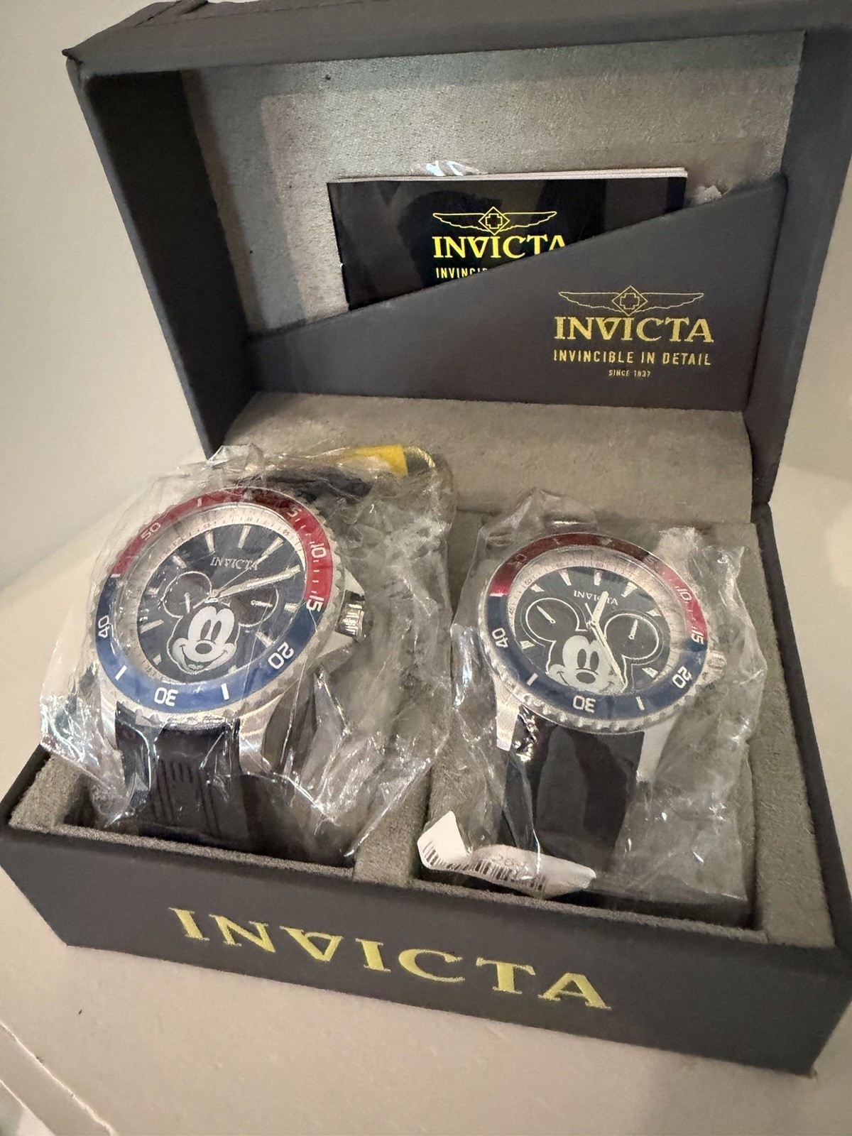 2x Invicta Disney Mickey Mouse Quartz Analog (42264 and 42267) NEED BATTERIES