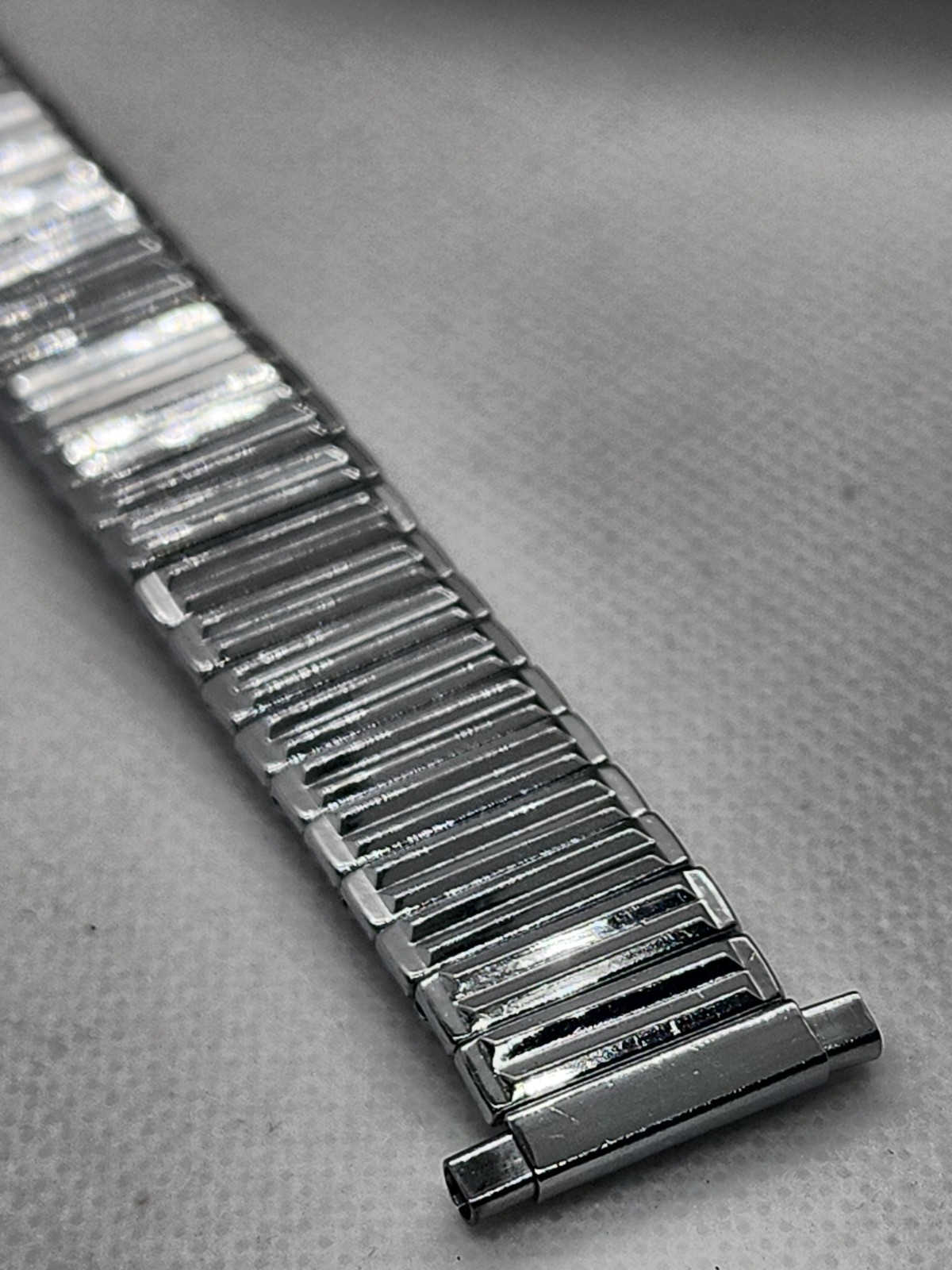 Vintage NOS Brite 17-21mm Adj End Base Metal Top Cap Expansion Watch Band