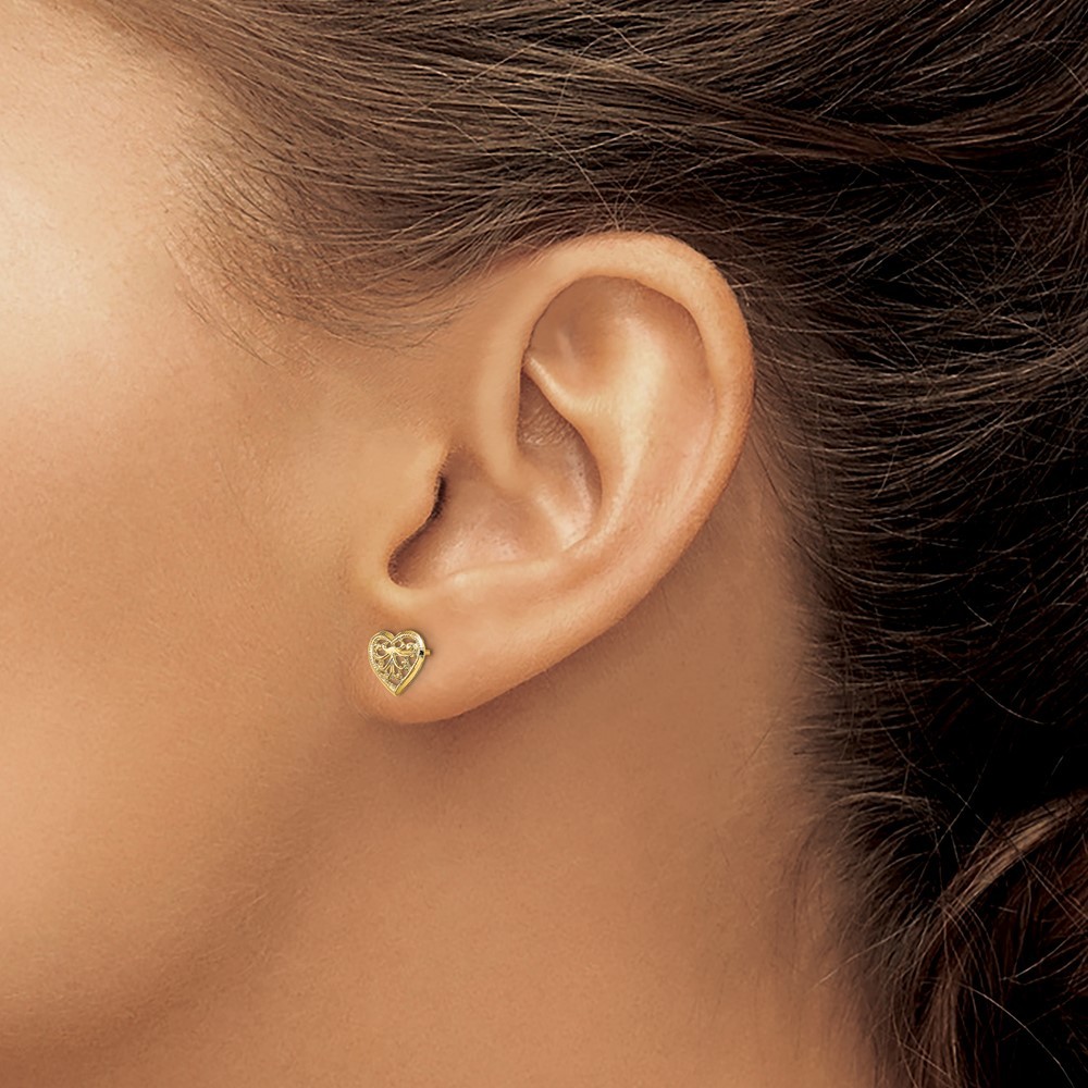 10k Yellow Gold Filigree Heart Post Stud Earrings 0.64gm L-7.36 mm W-7.64 mm