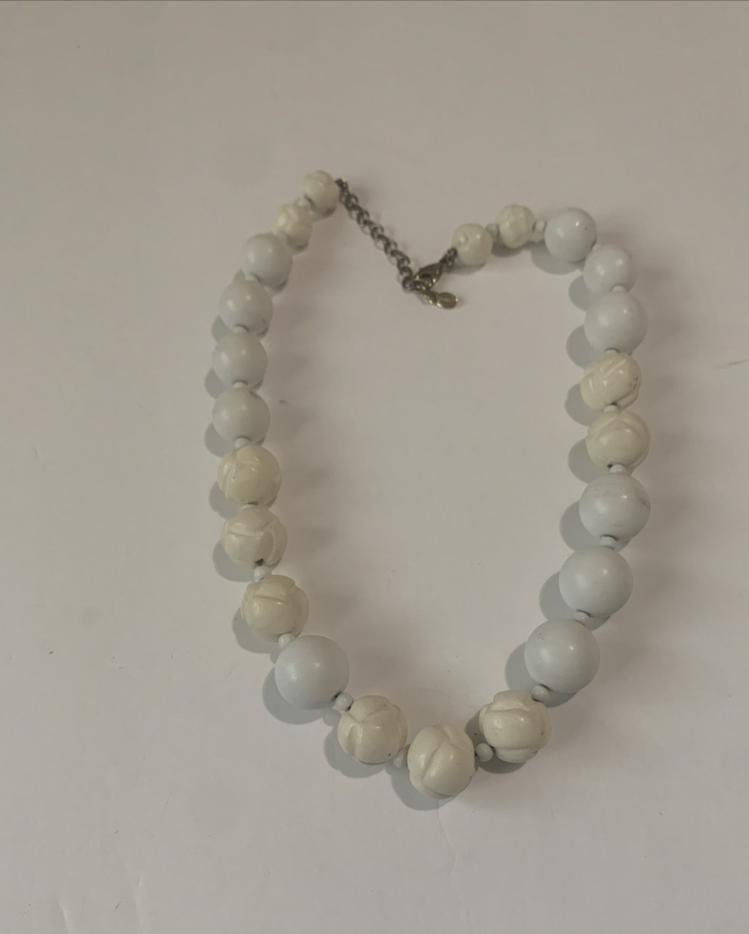 Vintage Monet White & Cream Plastic Bead necklace. N48