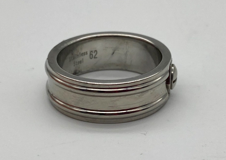 Charriol Stainless Steel Men’s Ring Size 62 Hex Bolt Design Silver Band – US9.5
