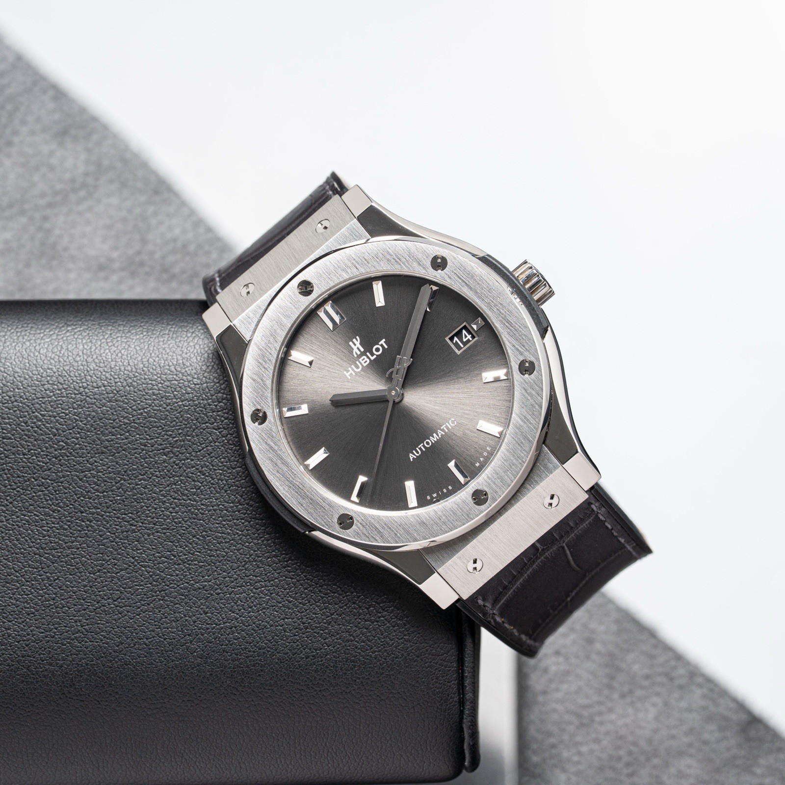 Hublot Classic Fusion Gray Men’s Watch – 511.NX.7071.LR