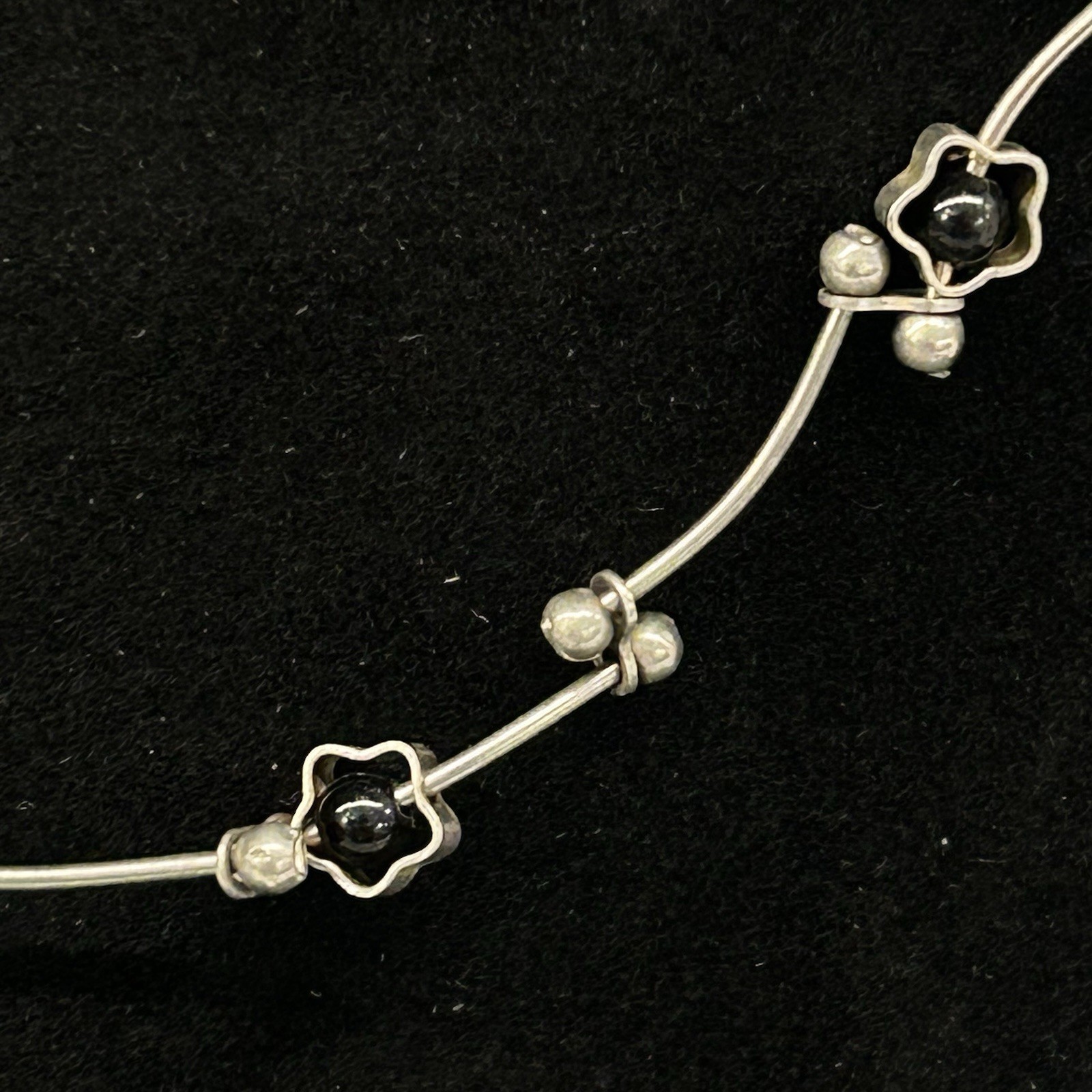Silver Toned Beaded Choker/Necklace 13 Inch Long With 3 Inch Extender