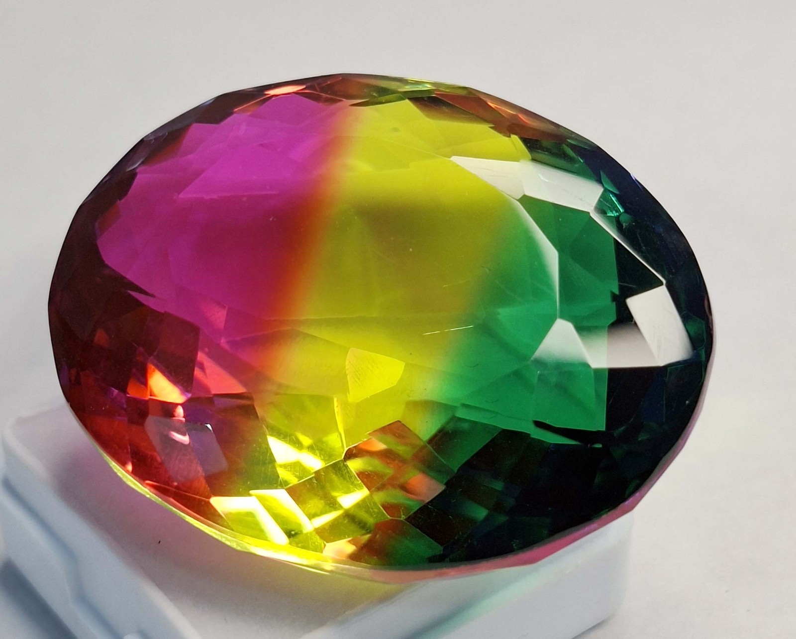 Bi-Colour Natural Certified Oval Cut 118-120 Ct Tourmaline Loose Gemstone RK1093