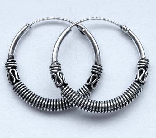 925 ECHT SILBER *** Gothic Gotik Keltisch Creolen Ohrringe 23 mm