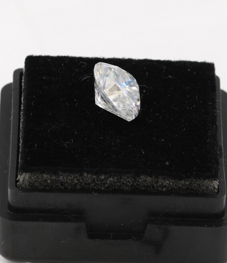 .90 CT Natural White Diamond Heart Shape VVS1 D Grade 1 Free Gift Certified D9