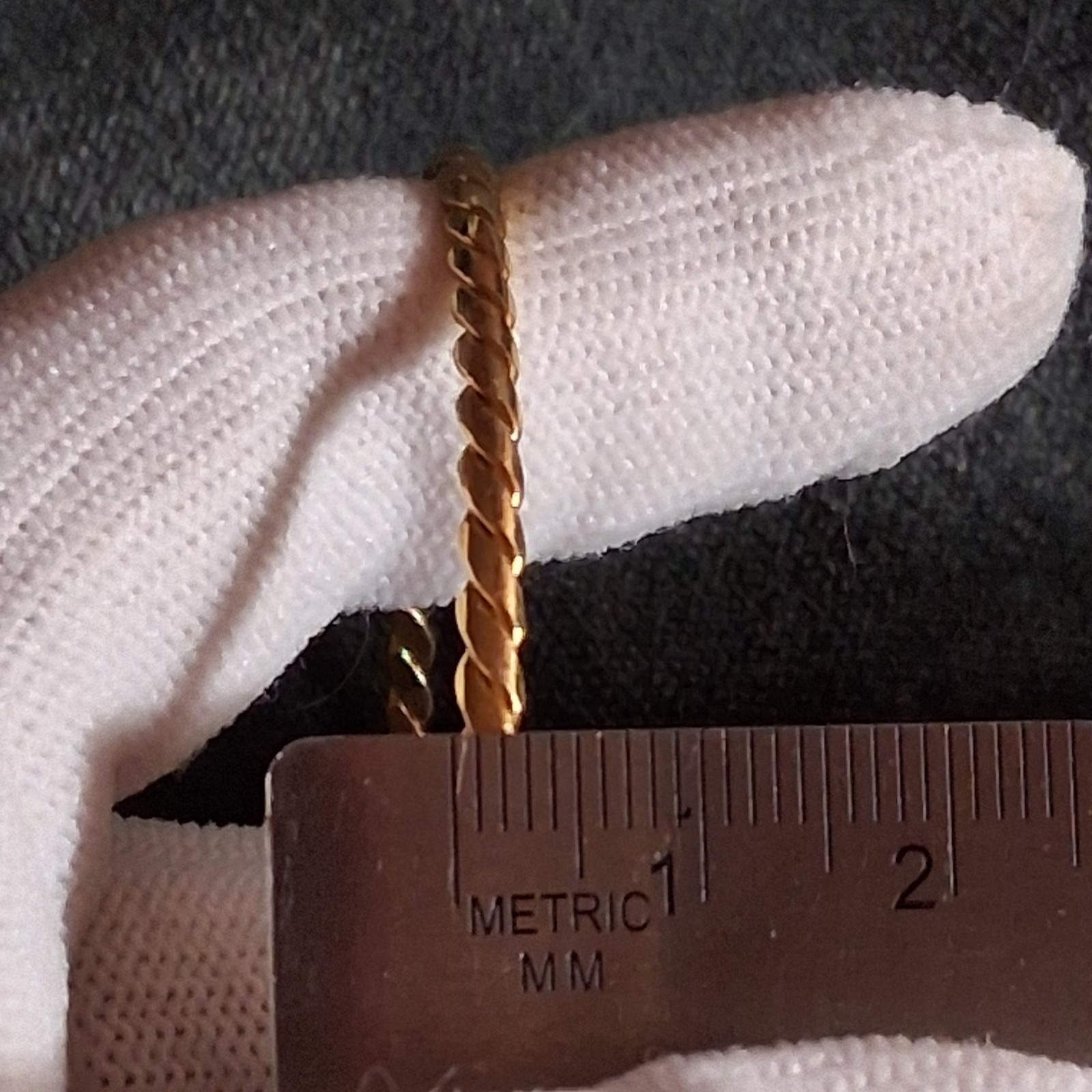 Vintage 1/20 12K Gold Filled Twisted Rope Bangle Bracelet BB Maker Mark 5.83g