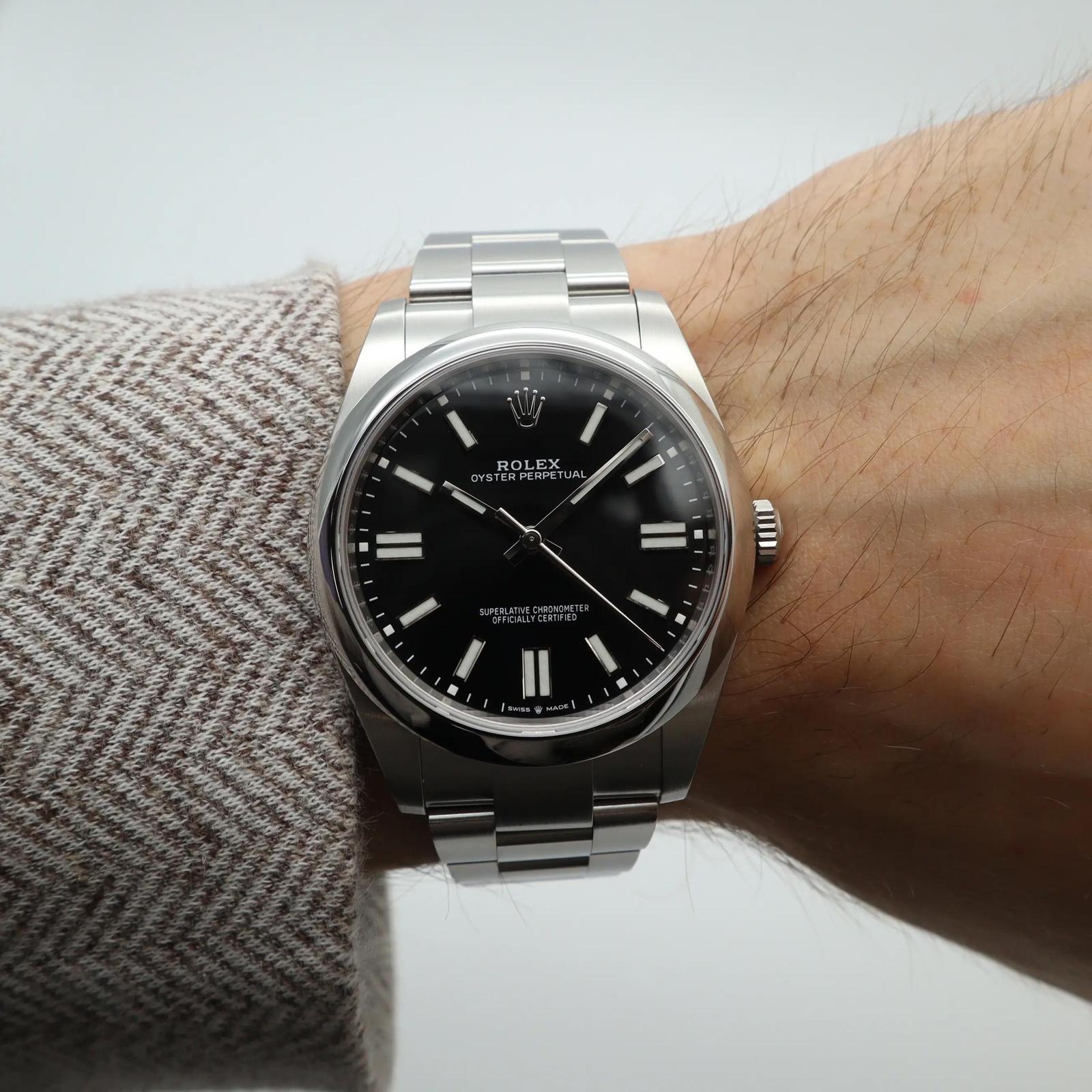 Mint 2022 Rolex 124300 Oyster Perpetual 41 Steel Black Index Dial 12 Links Watch