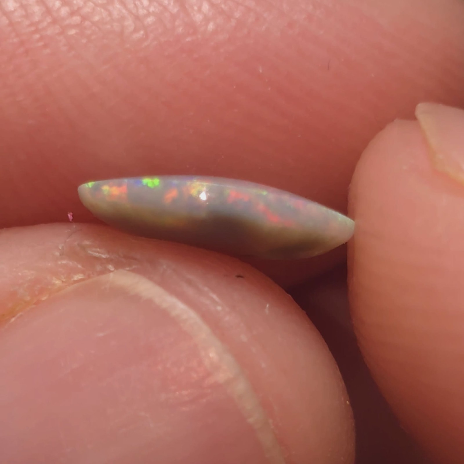 0.8cts Lightning Ridge Opal Freeform 9.4×7.1×2.2mm