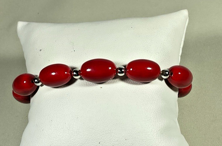 Lot 10 Stretch Bracelets Red Black Silver Tone Beaded Stackable Jewelry Classic