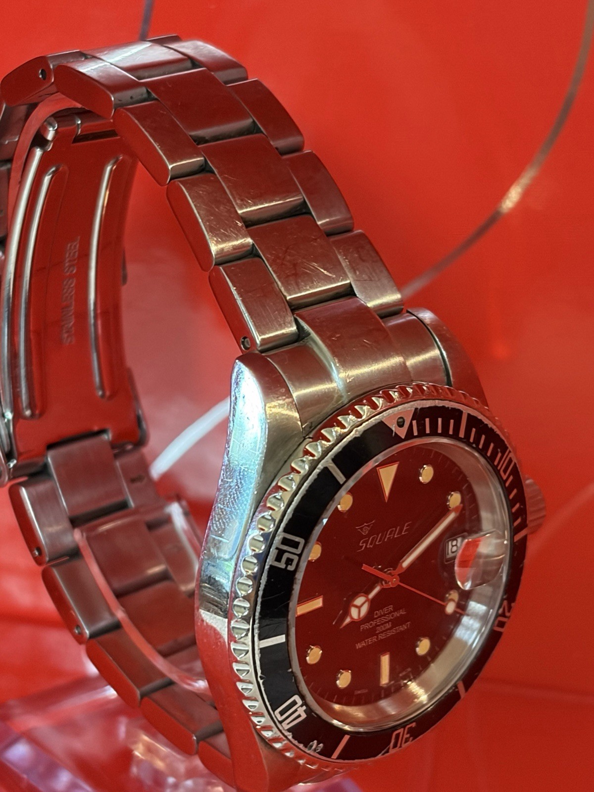 Squale 1545 Swiss Automatic Diver 200m Black Dial Steel Bracelet Date Box