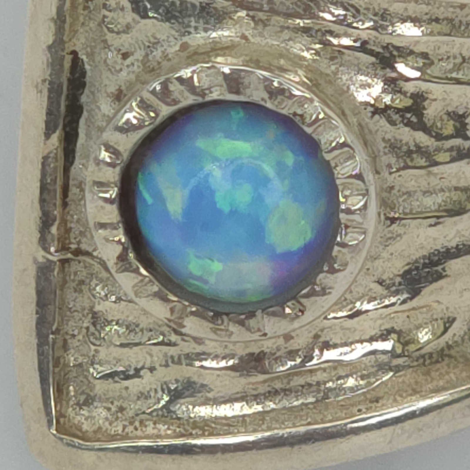 925 STERLING Silver Ring Fire Opal Native American Size 7.5 Play of Color Red