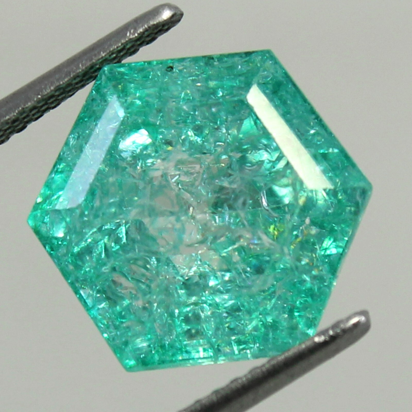 Natural 9.45 Ct Certified MUZO Colombian Green Emerald 11×11 MM Hexagon Gemstone