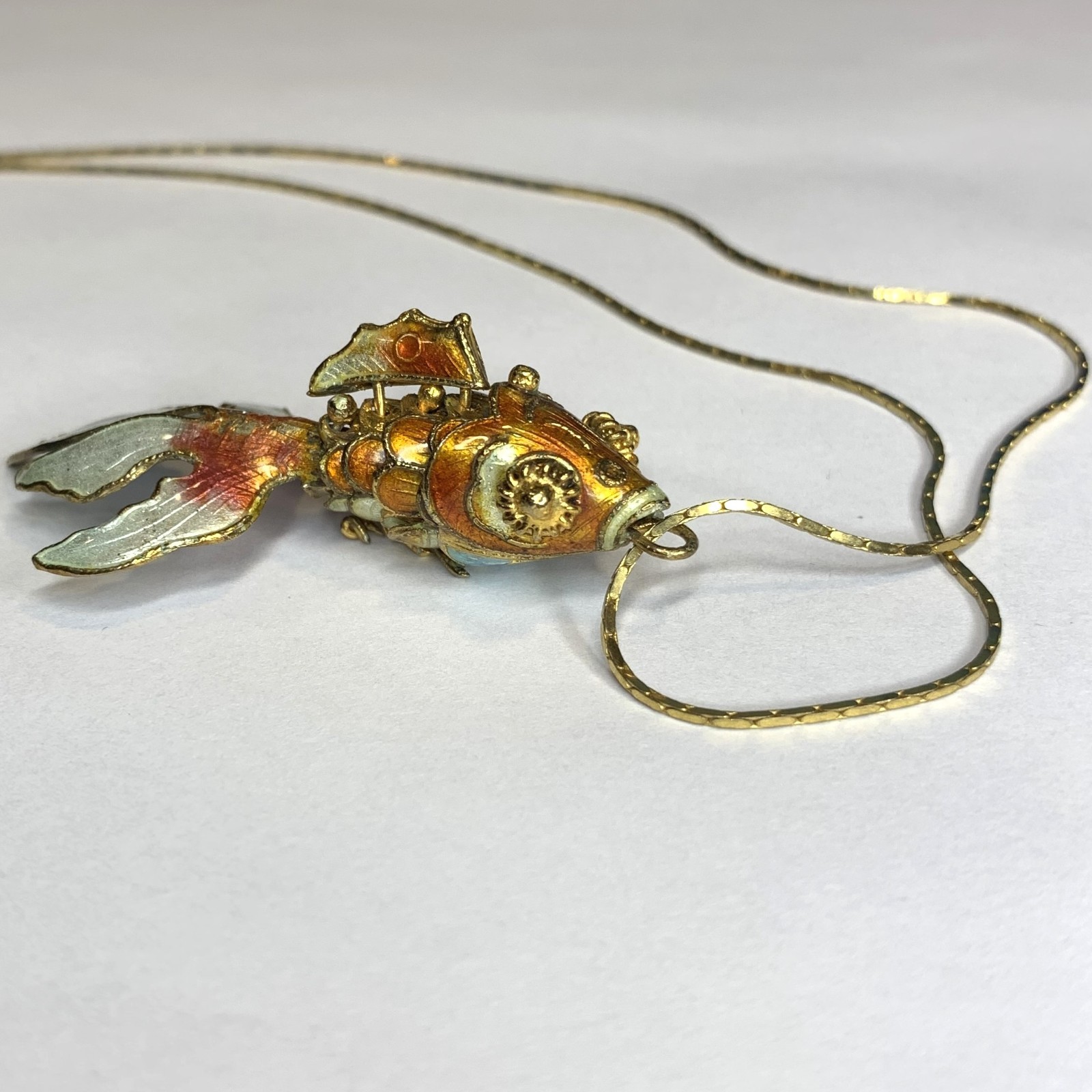 Vintage Articulated Koi Fish Pendant Necklace Cloisonne Enamel Gold Tone 23.5”