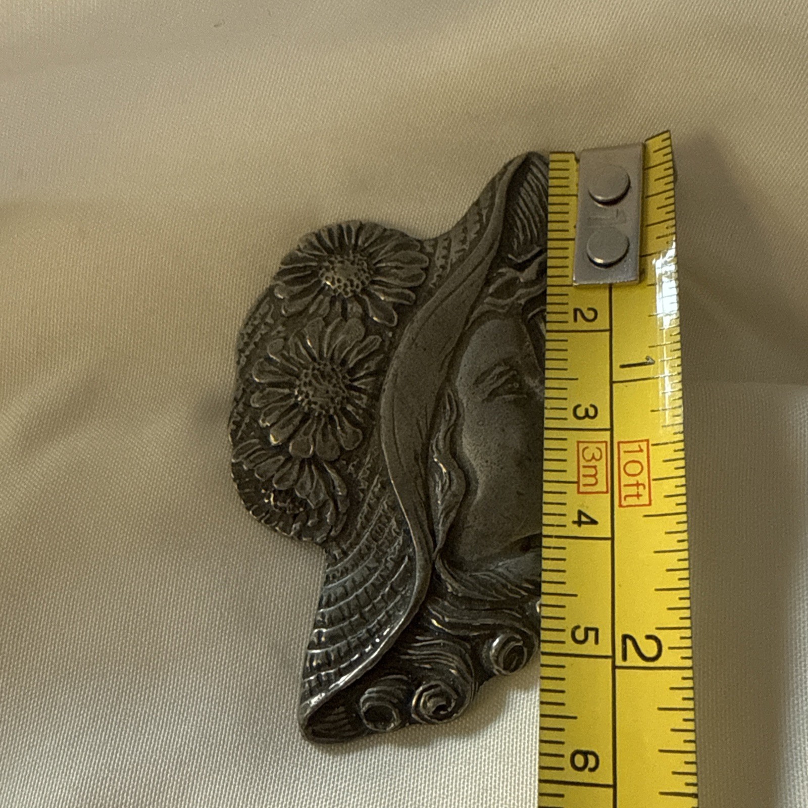 Vintage Seagull Pewter Canada Woman In Floral Hat Pin Brooch