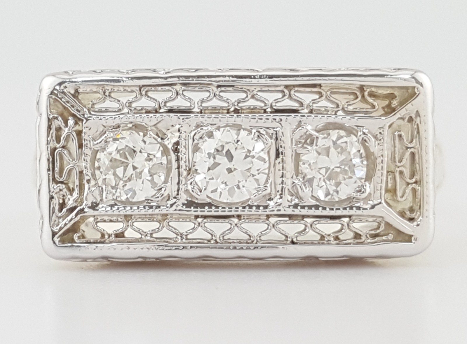 Antique Art Deco Old European Diamond Ring 0.3 ct 2-Tone Gold