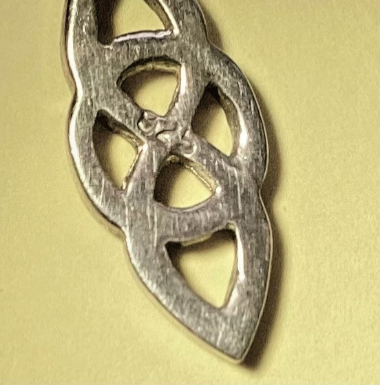 Silver Celtic Knot Design Pendant