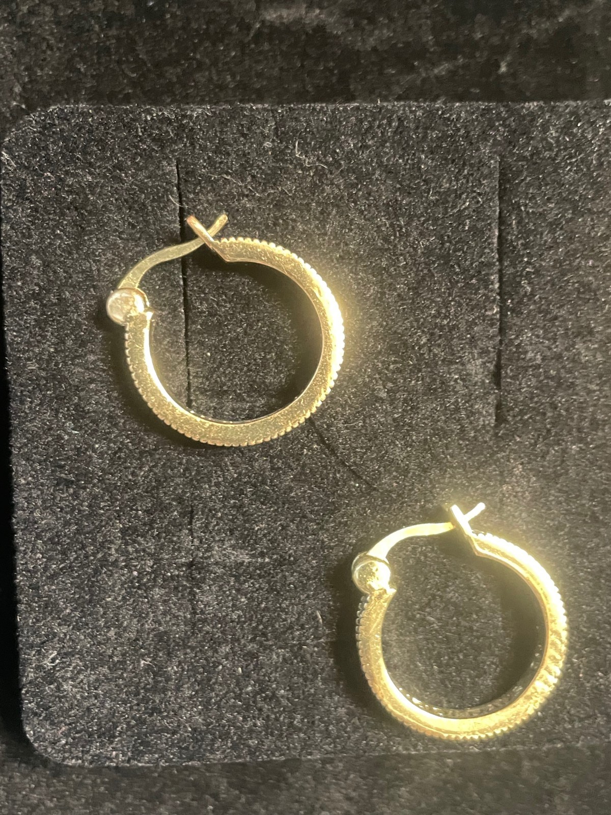 HEIDI DAUS Chic Simplicity Crystal Hoop Pierced Earrings CHAMPAGNE New in Box