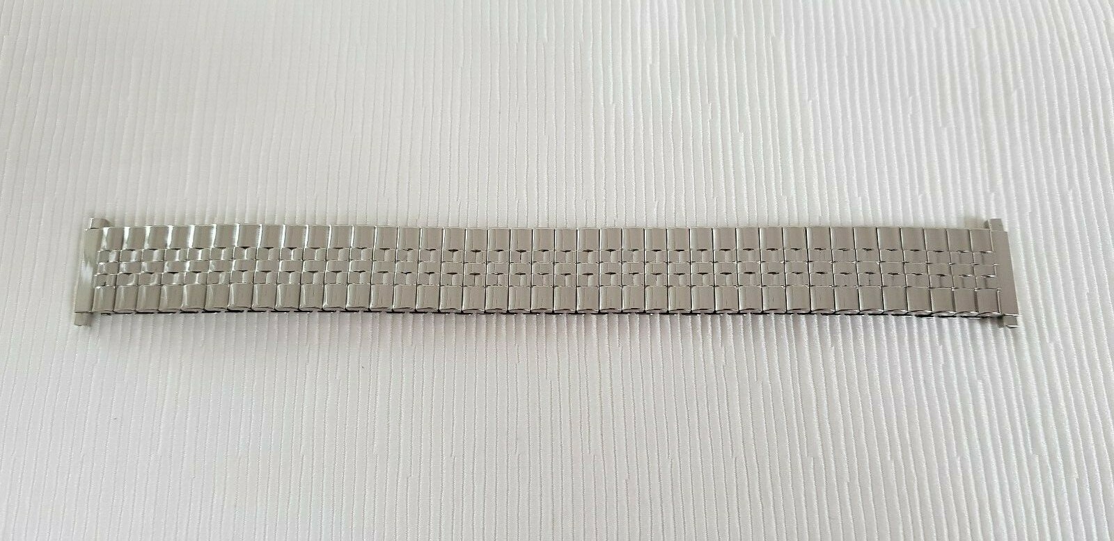 Stainless Steel Silver Tone Elastic Watch Band – Lug Fits 15mm to 19mm